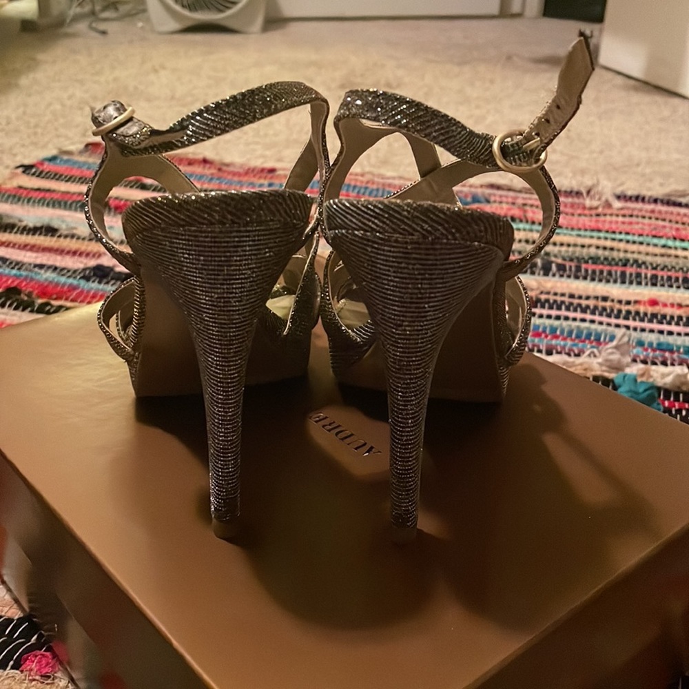 Open Toe Heels - Picture 4 of 6
